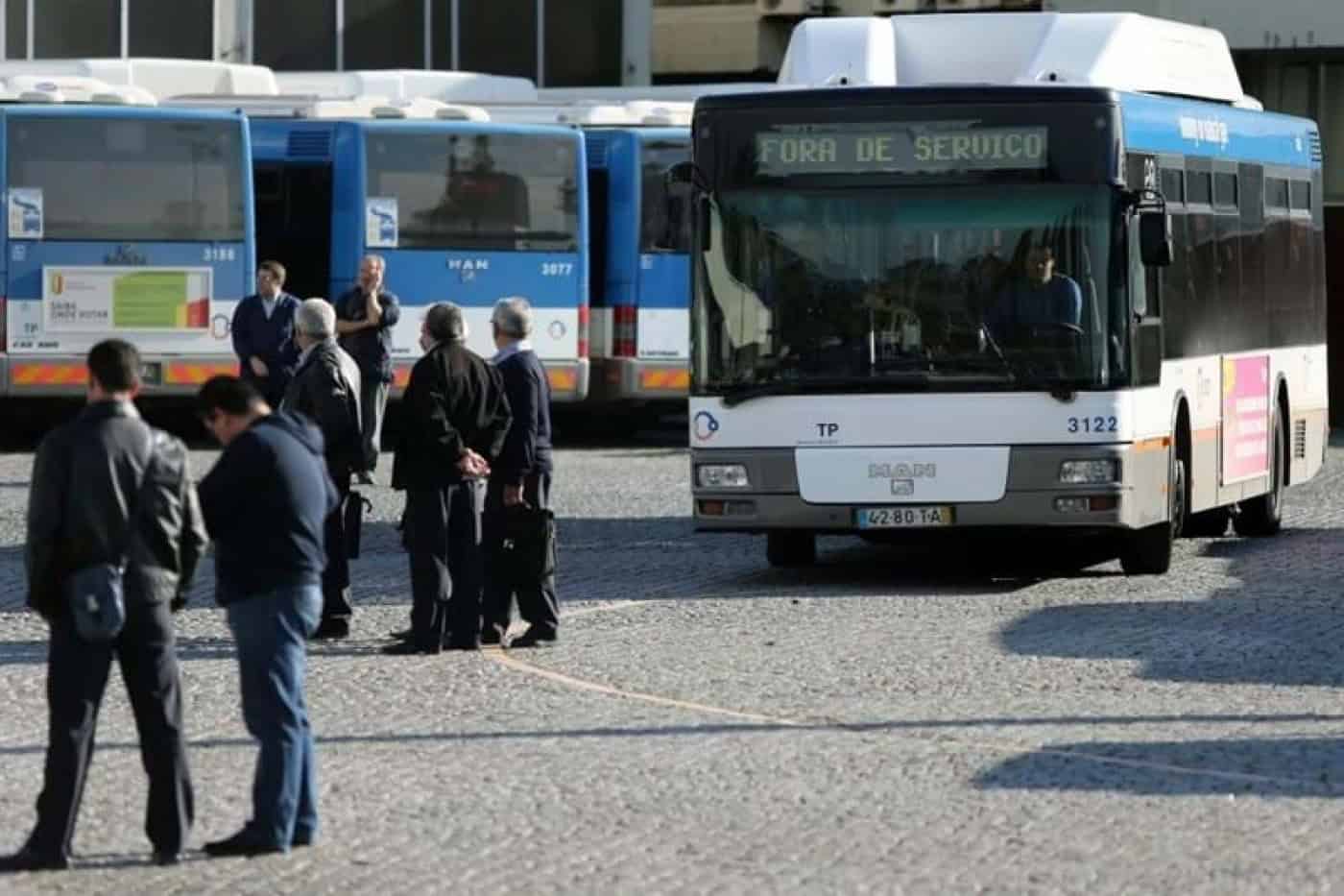 Motoristas de transporte de passageiros do Norte em greve até Março