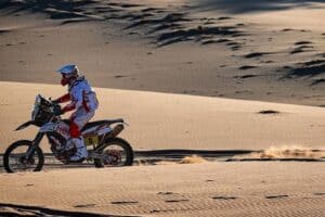 Dakar'2020: organização corrigiu e Paulo Gonçalves continua em prova