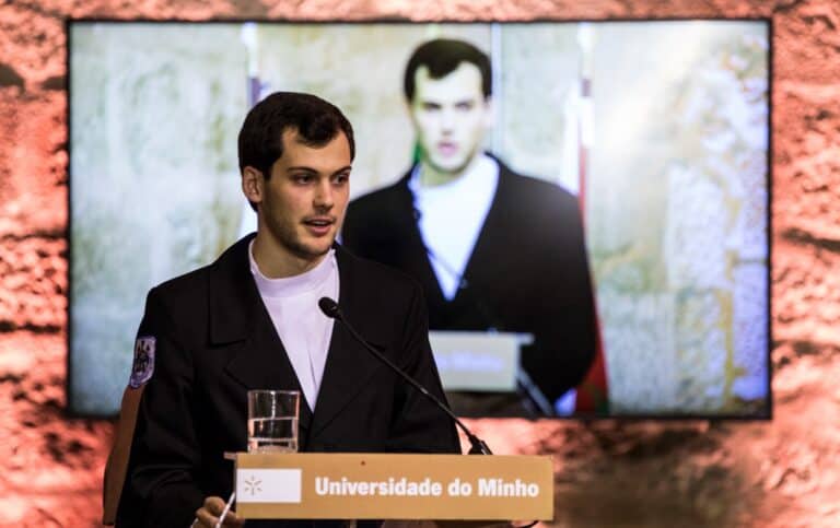 "CMB não deve ter interesse em abdicar do Enterro da Gata no FORUM Braga"