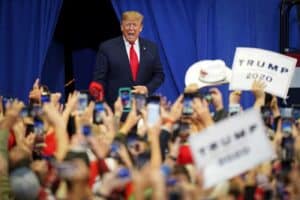 Presidente dos EUA afirma que "os anos de decadência económica terminaram"