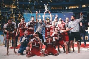 SCB, bicampeão do Mundo, é recebido hoje na CMB