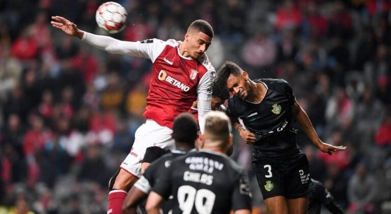 SCB volta a vencer no campeonato e segura terceiro lugar do pódio