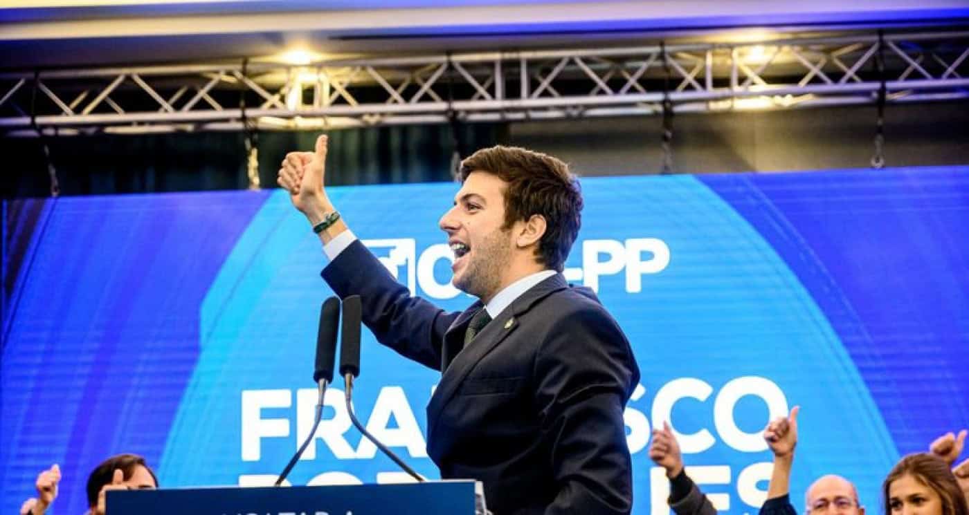 "Andarei por fora a corroer o Governo socialista até às próximas legislativas"