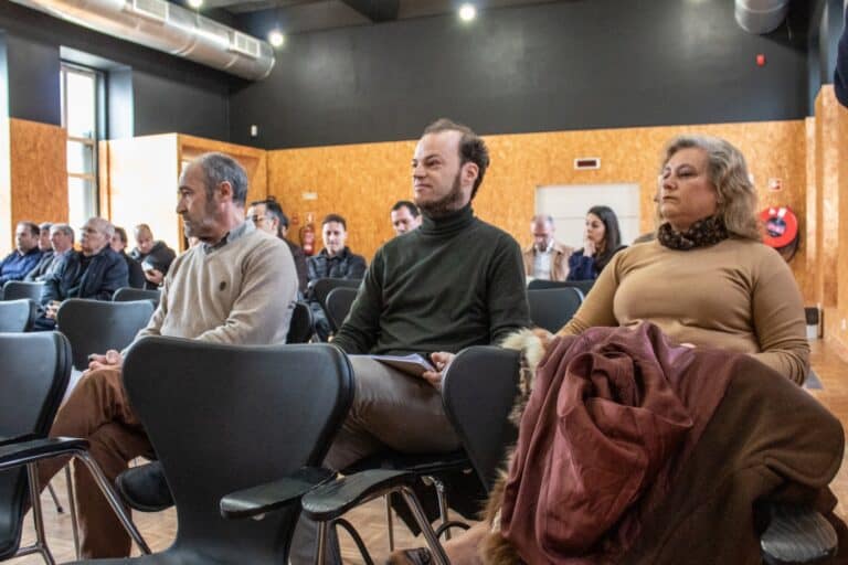 Plataforma Salvar a Fábrica Confiança pede cancelamento da hasta pública