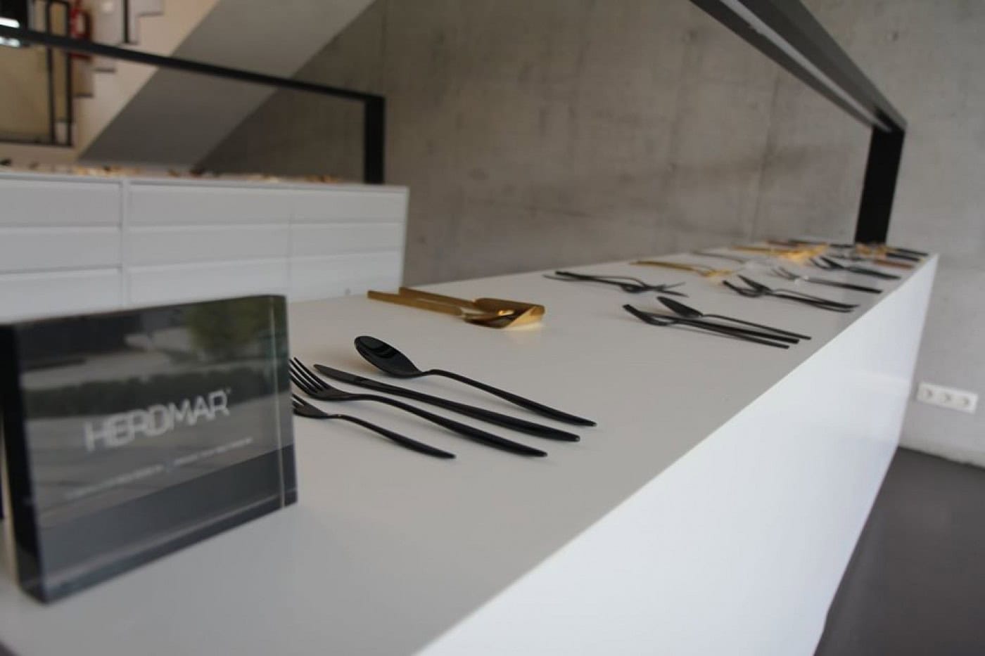 Trabalhadores da Herdmar exigem aumentos de 90 euros