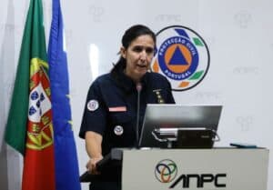 COVID-19. Governo admite "impor quarentena" e "fechar fronteiras"