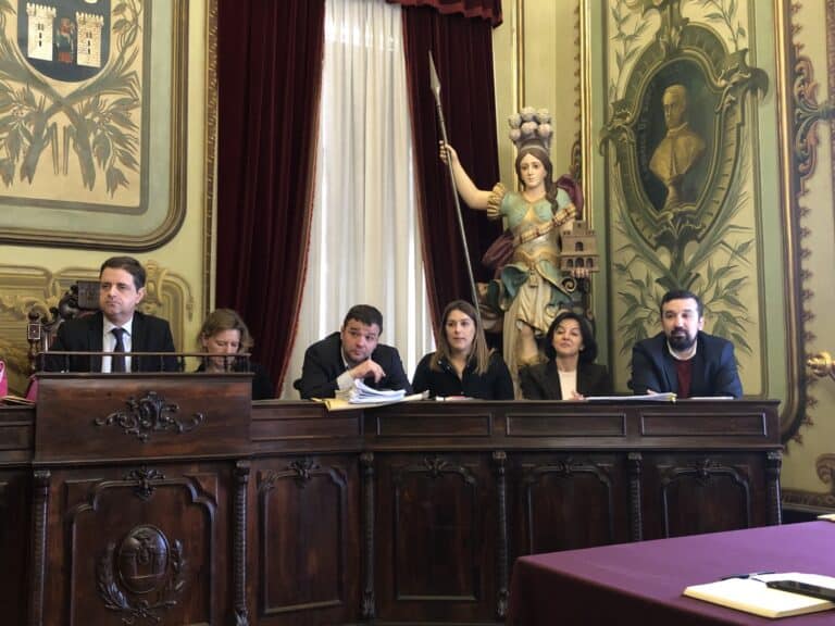 PS e CDU acusam CMB de falta de capacidade para captar fundos comunitários