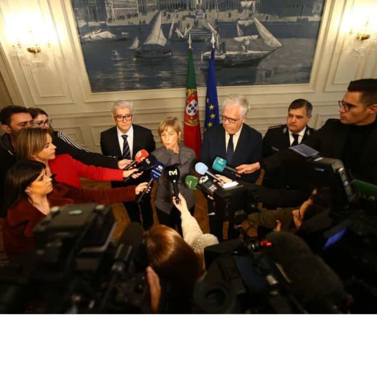 Eduardo Cabrita anuncia condicionamentos nas fronteiras&nbsp;