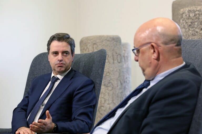 Rio elogia bracarenses e diz que Governo terá respostas para empresários, "a seu tempo"