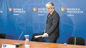 Governo anuncia 3 mil milhões de euros para apoiar empresas