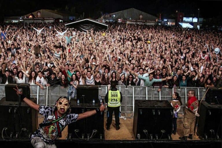 Queima das Fitas de Coimbra adiada para Outubro