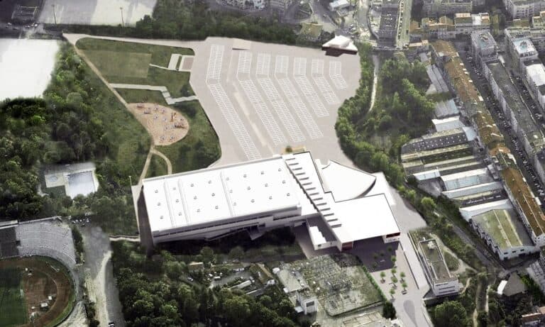 Centro de Rastreio para despistagem de COVID-19 no parque do FORUM