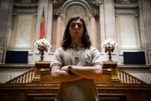 BE sugere suspensão do pagamento das propinas