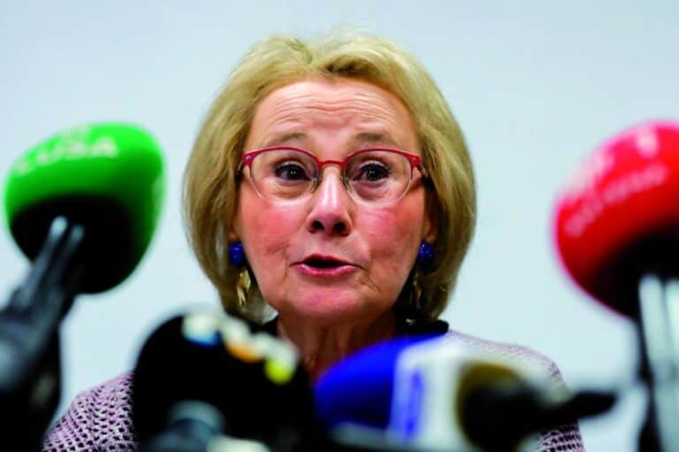 Pico da epidemia "nunca será antes de Maio"