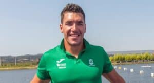 "Para nos afastarmos, colocamos o kayak na água e não há problema"