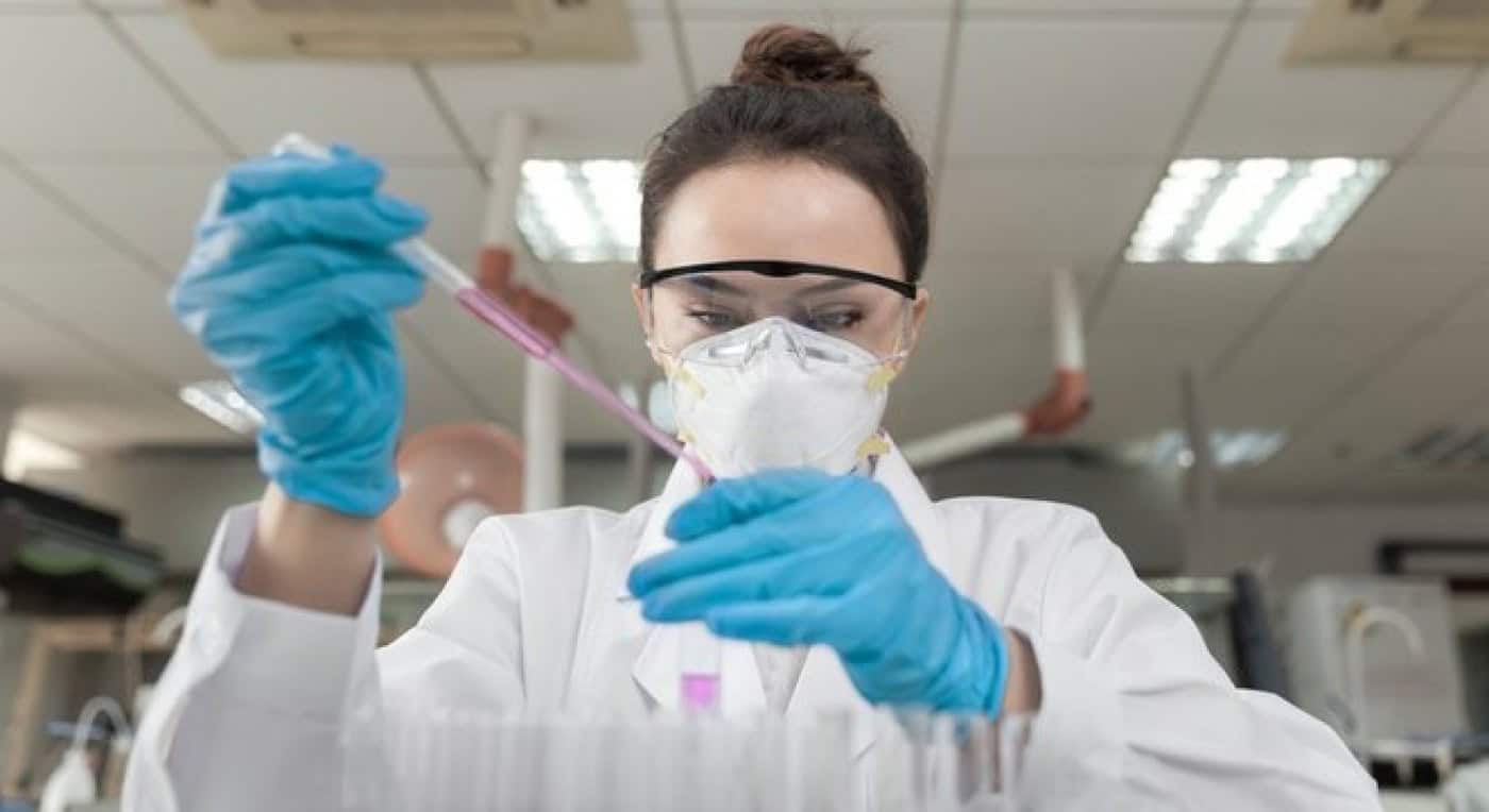 Johnson & Johnson deverá avançar com vacina para a covid-19 em 2021