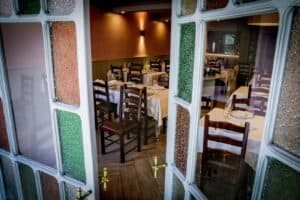 Quase um quinto das empresas fechou portas devido à pandemia