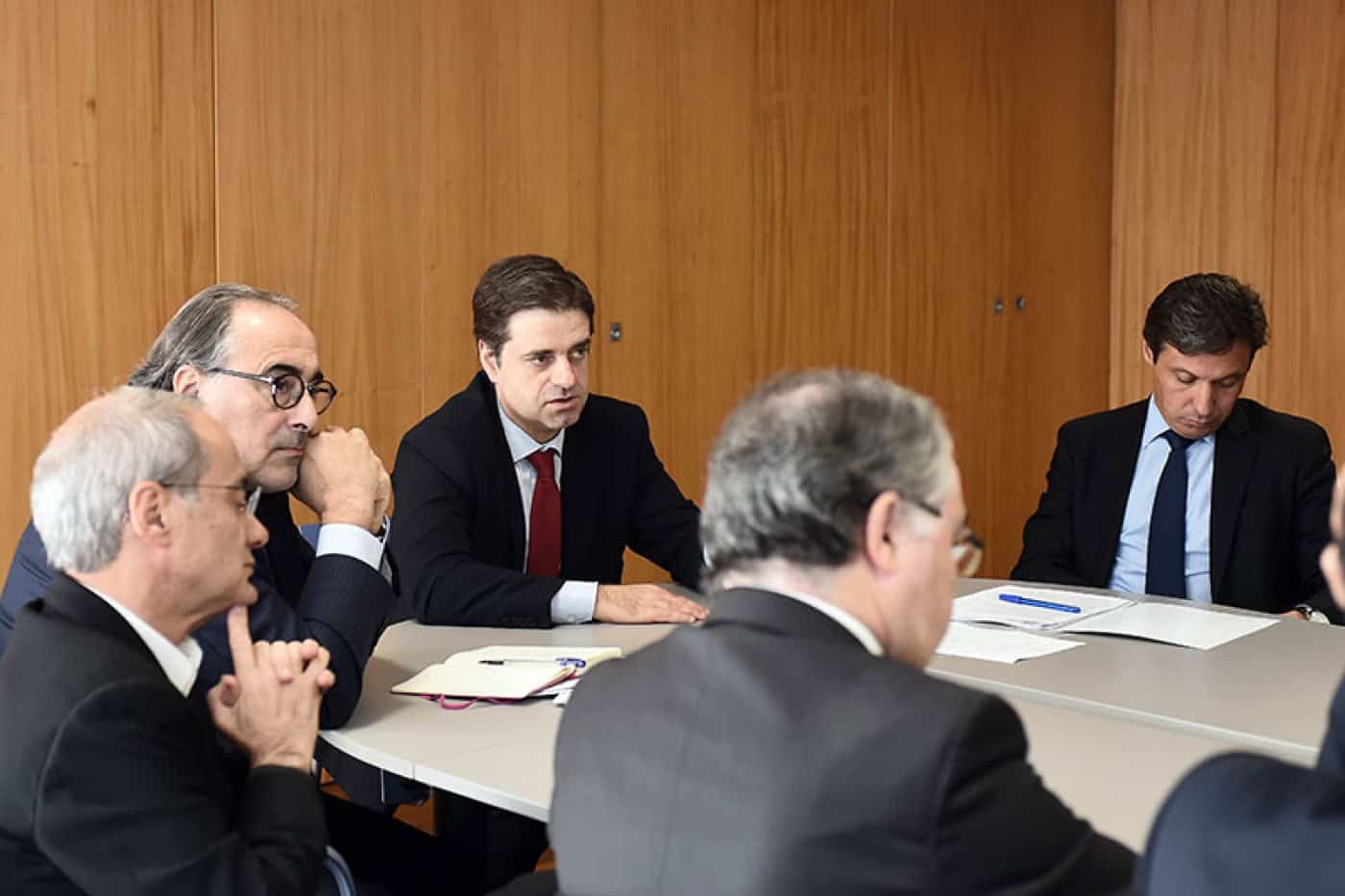 Barcelos, Guimarães e Famalicão exigem ter dados actualizados sobre doentes com covid-19