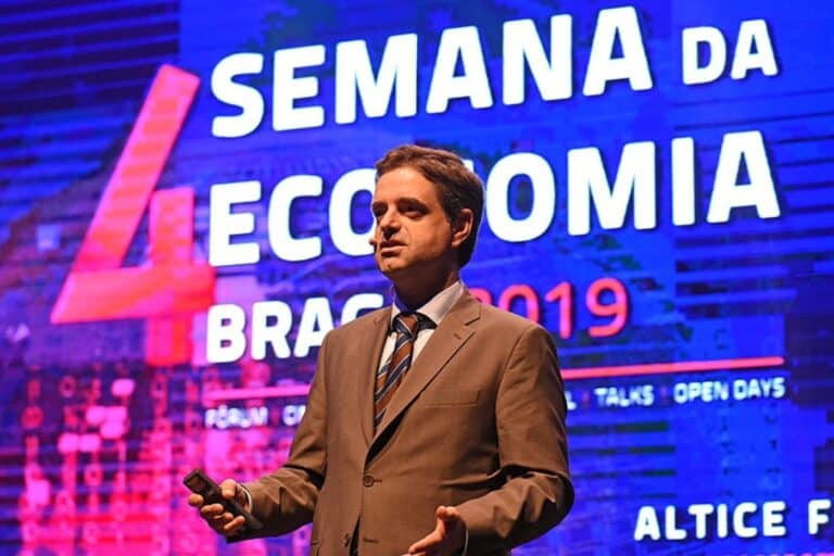 Ricardo Rio acredita no regresso à normalidade "a prazo"