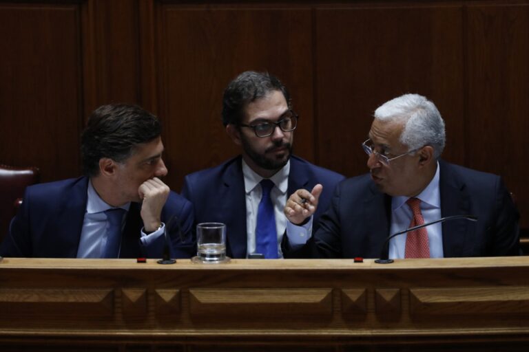 Governo define hoje medidas do estado de emergência