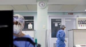 Brasil ultrapassa os 40 mil casos casos confirmados e tem 2.575 mortes