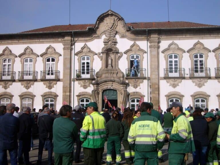 CMB diz estar "impossibilitada" de compensar trabalhadores da Agere