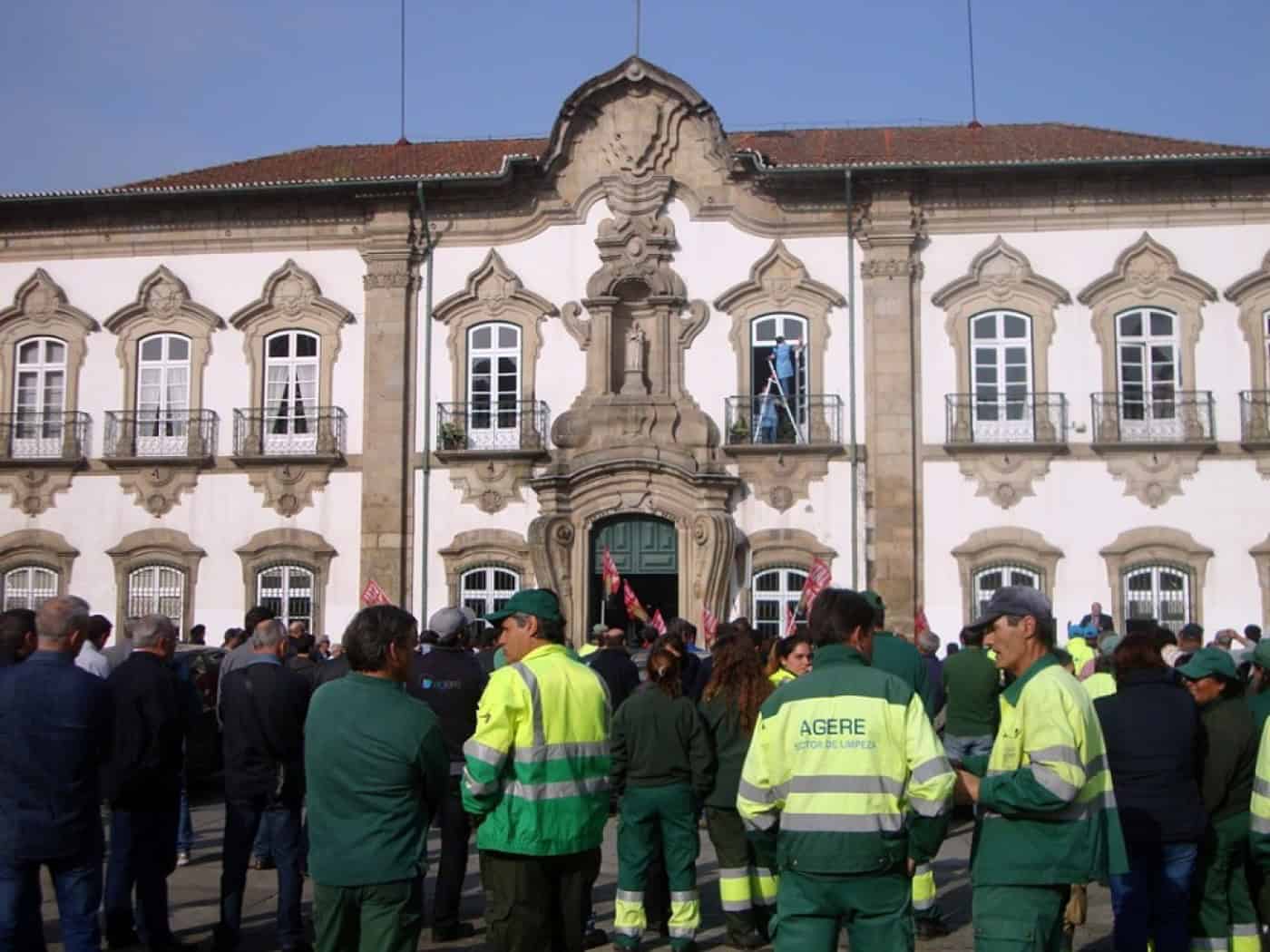 CMB diz estar "impossibilitada" de compensar trabalhadores da Agere