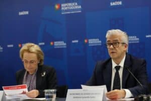 Ventiladores em mandarim e 180 óbitos em lares do Norte