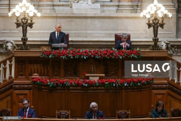 "O 25 de Abril é essencial e tinha de ser evocado"