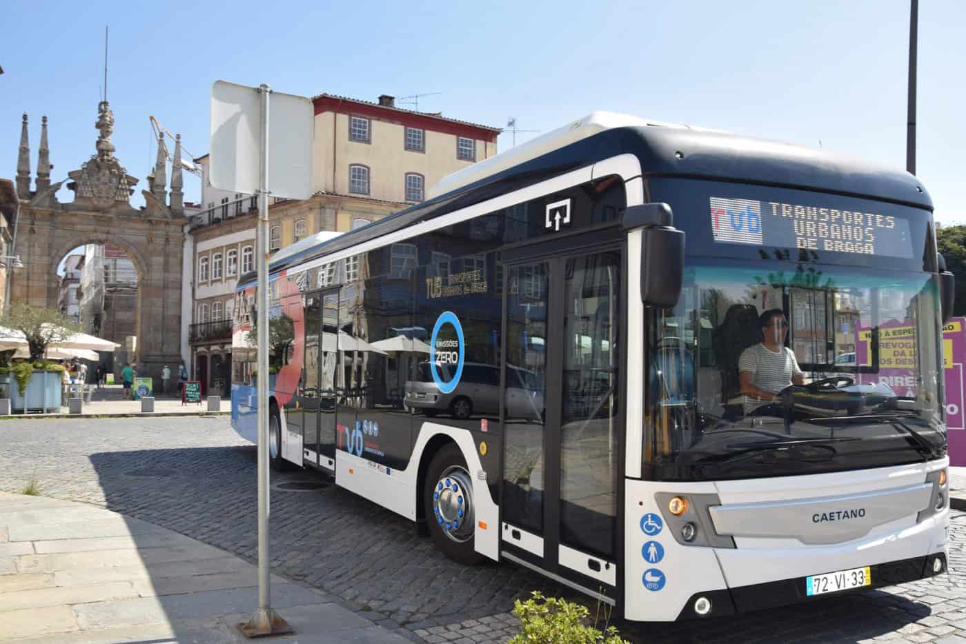 Não há cobrança de passes dos TUB em Maio