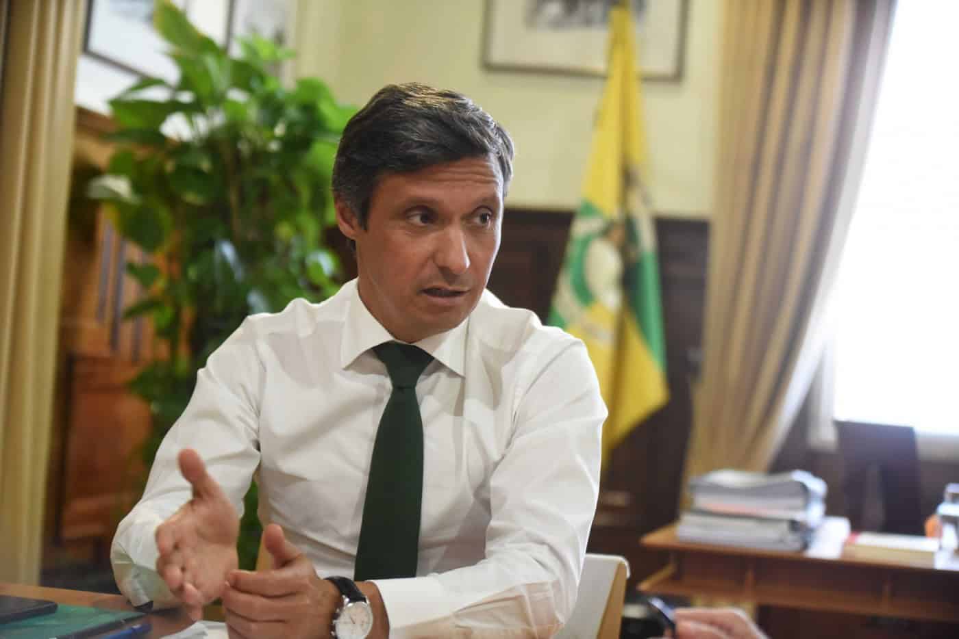 Paulo Cunha promete ajudar na luta por "trabalho digno e bem remunerado"