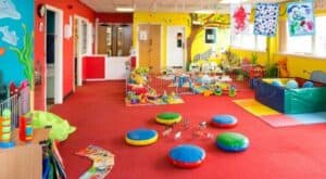 Trabalhadores de creches vão ser sujeitos a testes