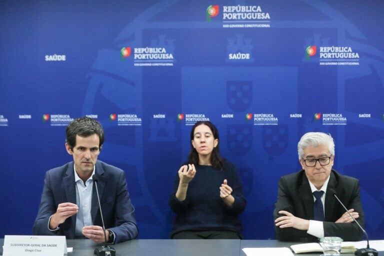 “Podemos fazer jantares de família com as devidas precauções”