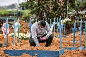 Brasil. Terceiro dia consecutivo com mais de 600 mortes