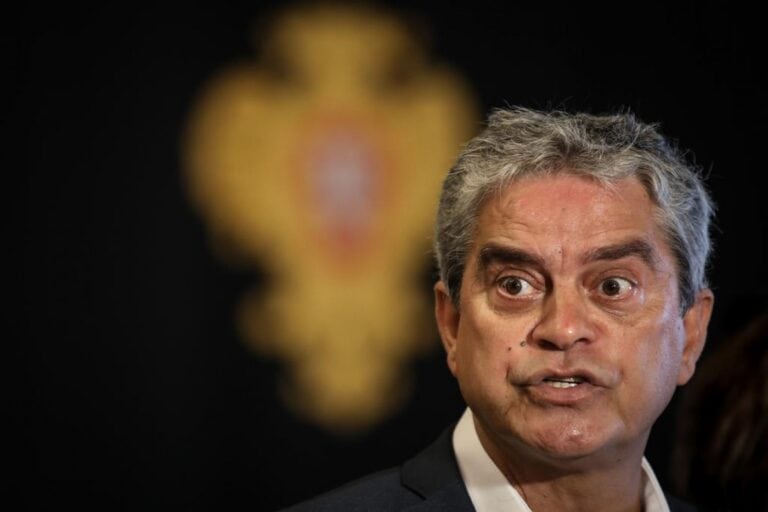 Governo disponível para suspender pagamento por conta do IRC este ano