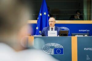 Aprovado relatório de José Manuel Fernandes para ajudar os Açores com 8ME&nbsp;