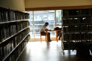 Biblioteca de Famalicão reabre segunda-feira com acesso condicionado
