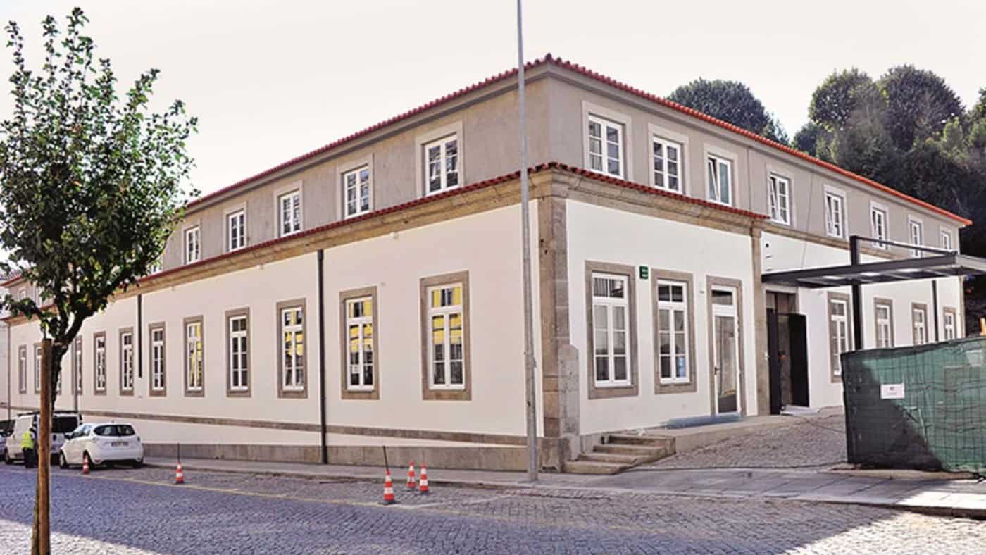 Nenhum dos profissionais de saúde alojados na Pousada de Juventude ficou infectado