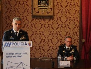 "Não irei permitir que qualquer crença ou ideologia determine a acção da polícia"