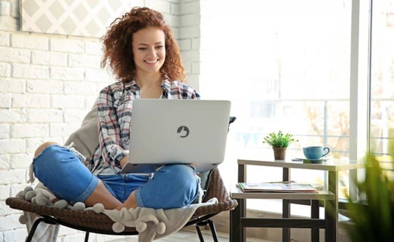 UMinho promove cursos de línguas em regime e-learning