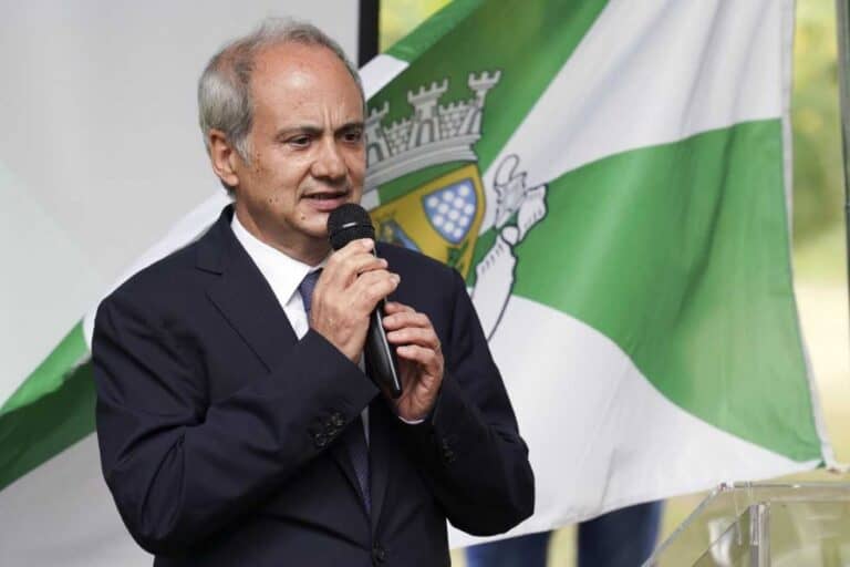 Domingos Bragança define compromissos com as Vilas de Guimarães