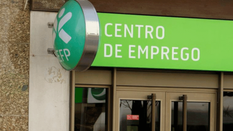 Taxa de desemprego cai para 5,5% em Maio