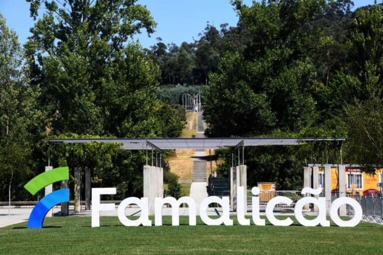 Entrada do Parque da Devesa vai chamar-se Praça da Cidadania