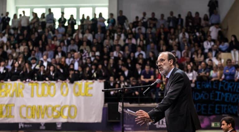 UMinho não aceita atitude insensata de pequeno número de alunos