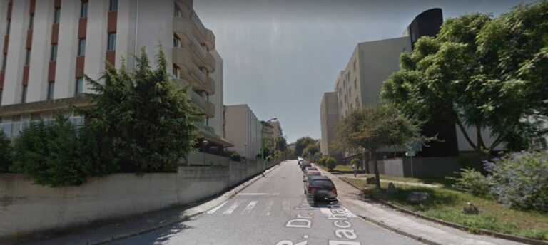 Rulote na Rua Dr. Francisco Machado Owen incomoda moradores