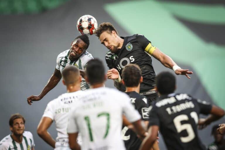 Sporting empata diante do Setúbal