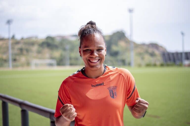 Nágela reforça equipa feminina de futebol do SC Braga