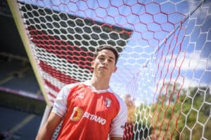 Zé Carlos, antigo defesa do Leixões, é o novo reforço do SC Braga