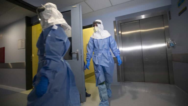 OMS admite hipótese de não haver cura para novo coronavírus