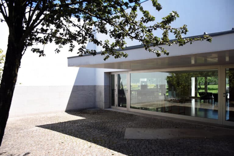 Famalicão entrega cartões que pretendem identificar famalicenses no mundo